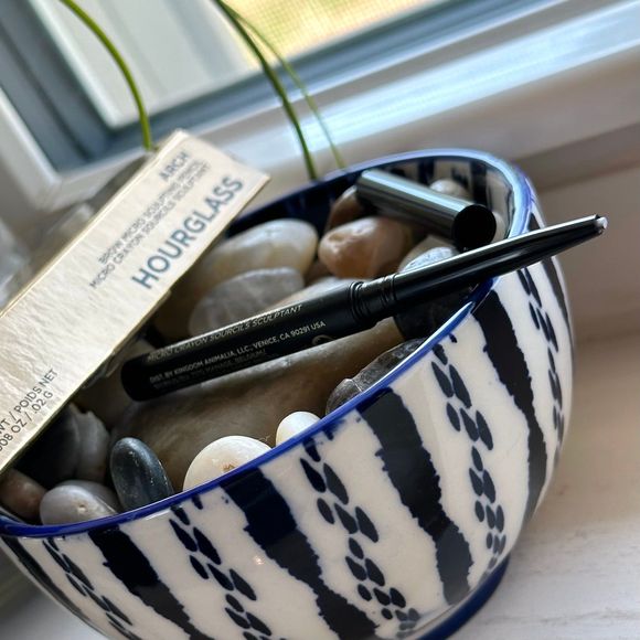 NIB HOURGLASS Arch Brow Micro Sculpting Eyebrow Pencil Travel Size Dark Brunette - Picture 7 of 11